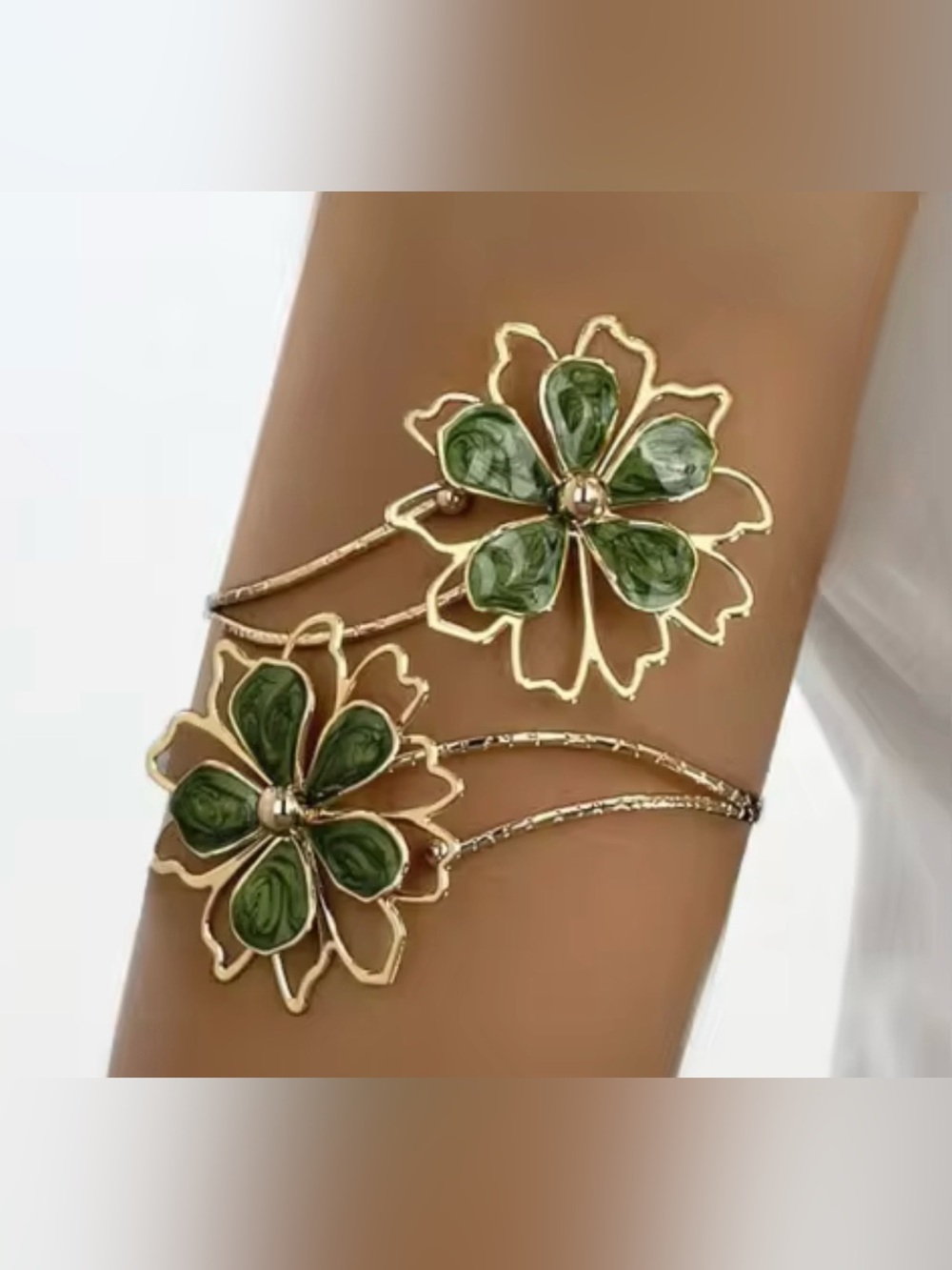 Zara Gold Tone Floral Green Enamel Bangle Bracelet - Women Jewelry NWOT